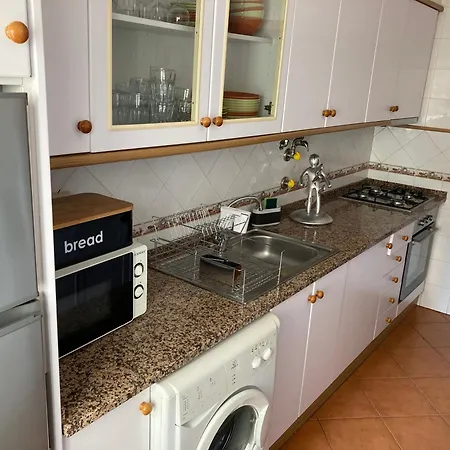 Modern Apartment@armacao De Pera Appartement *