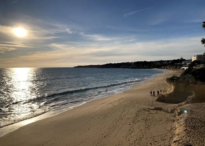 아파트 Modern Apartment@armacao De Pera *