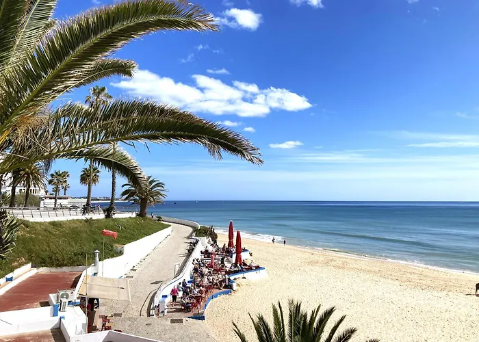 아파트 Modern Apartment@armacao De Pera *